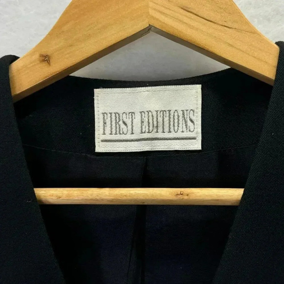 Vtg First Impressions Womens Black Double-Breasted Blazer Sz 2P Minimalist Chic - Picture 7 of 8